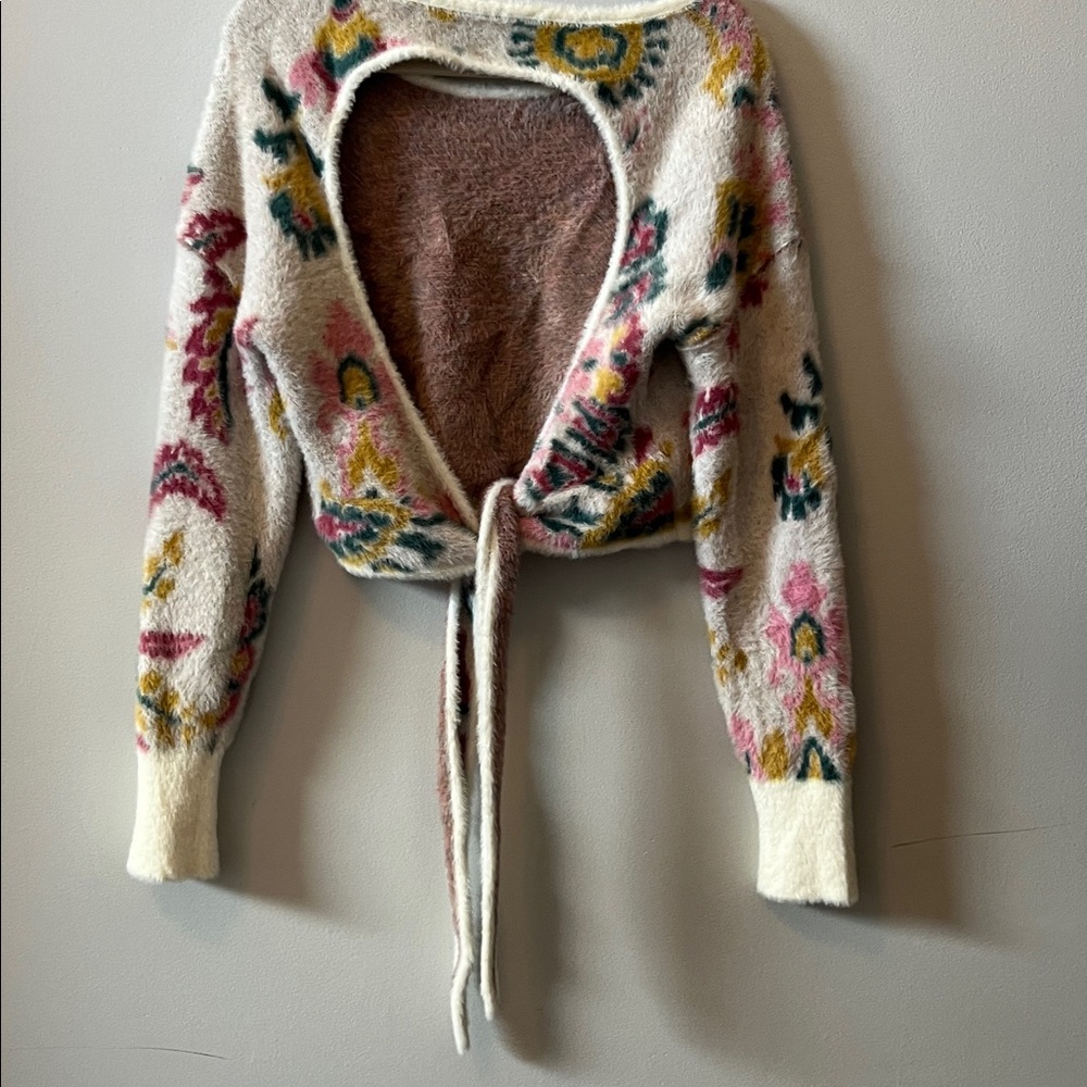 Daily practice by Anthropologie floral ope back fuzzy sweater - Picture 8 of 8